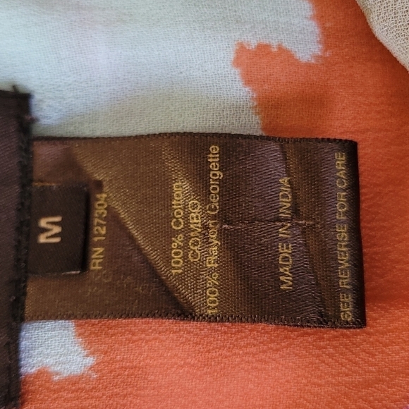 Multiples Top Multi Color Mid Sleeve  Size Medium - Picture 8 of 8